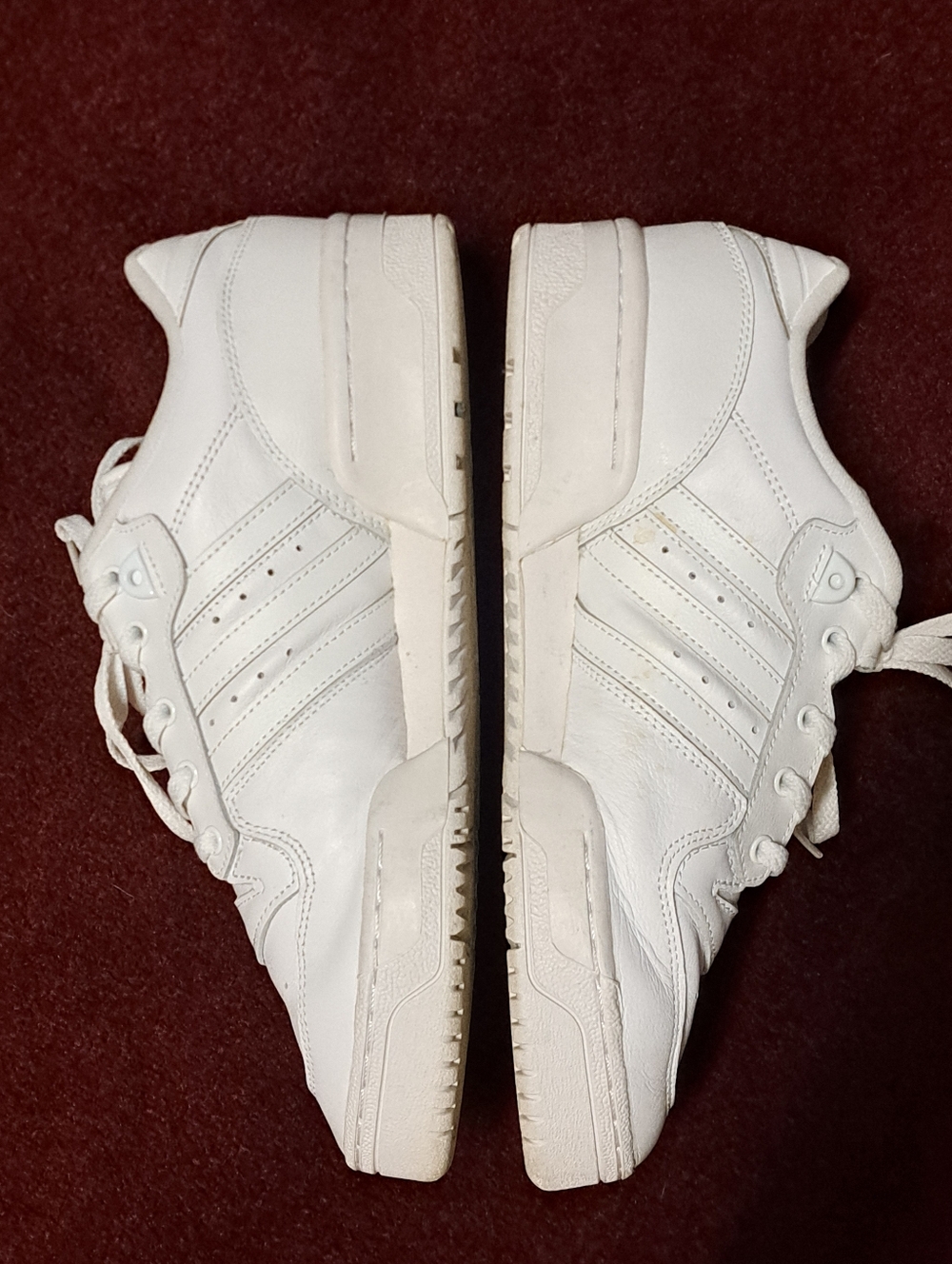 Adidas Rivalry Low Womens 10 Sneaker